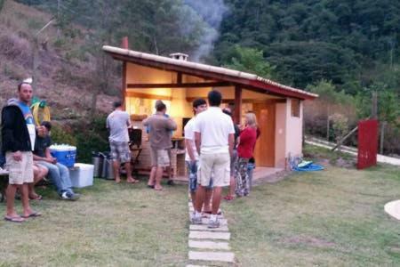 Casa Alpina Com Vista Panoramica De Lumiar Villa Nova Friburgo Exteriör bild